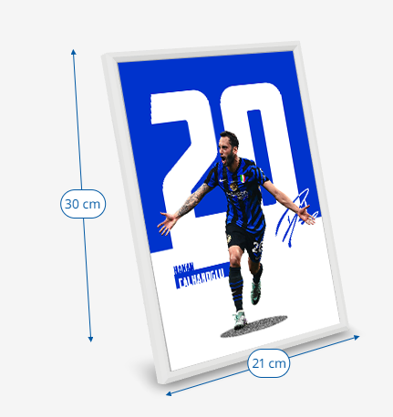 (Player) Hakan Calhanoğlu poster